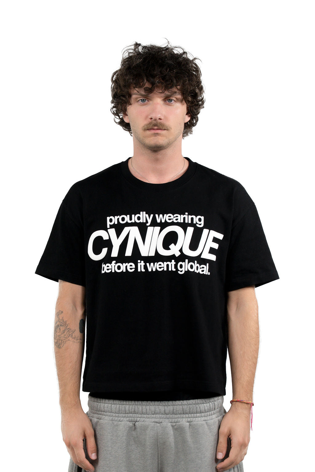 CYNIQUE TEE